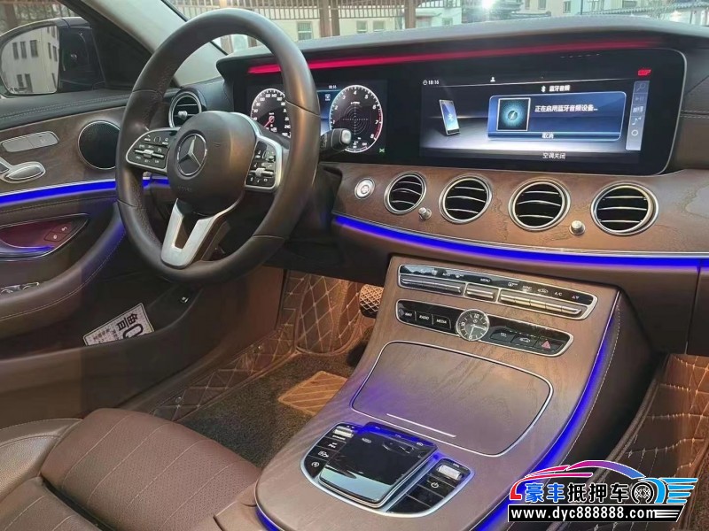 20年奔驰E级轿车抵押车出售