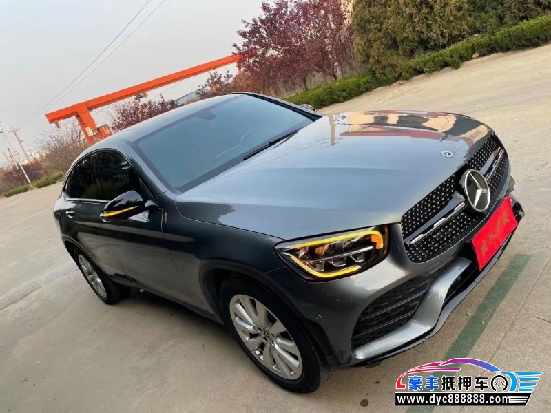 20年奔驰GLCSUV抵押车出售