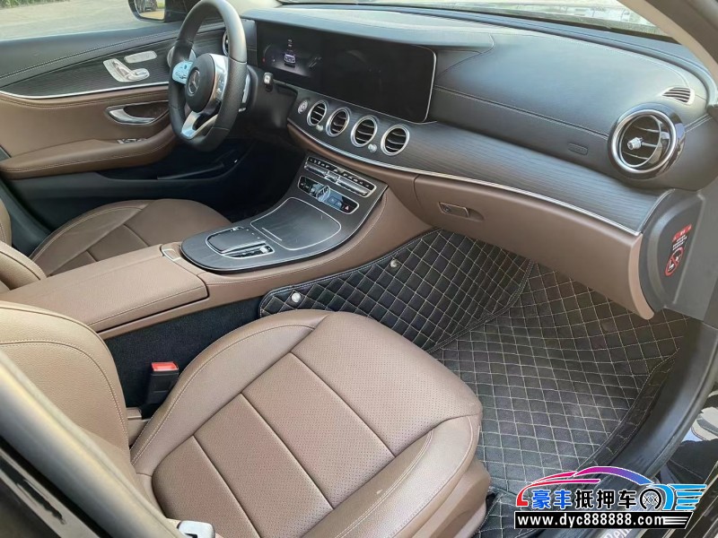 20年奔驰E轿车抵押车出售