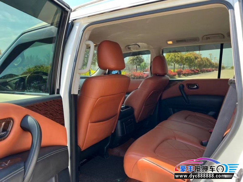 17年日产途乐SUV抵押车出售