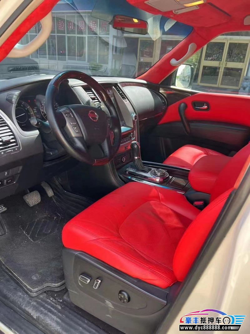 17年日产途乐SUV抵押车出售