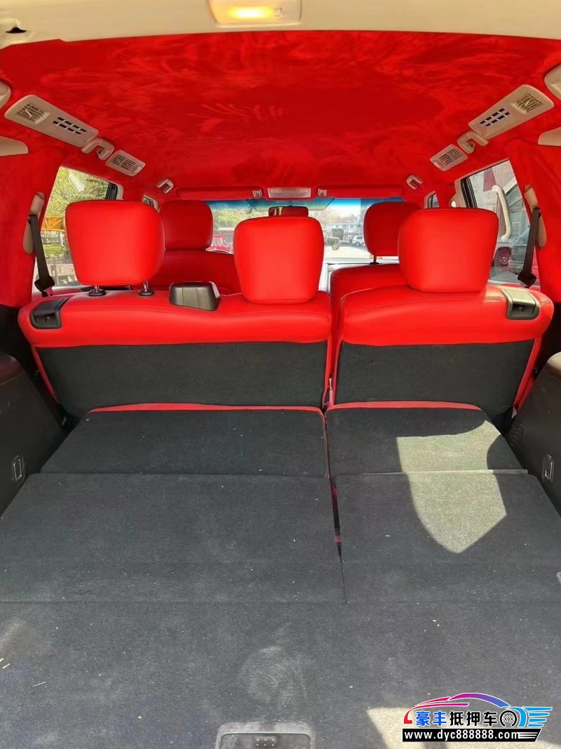 17年日产途乐SUV抵押车出售