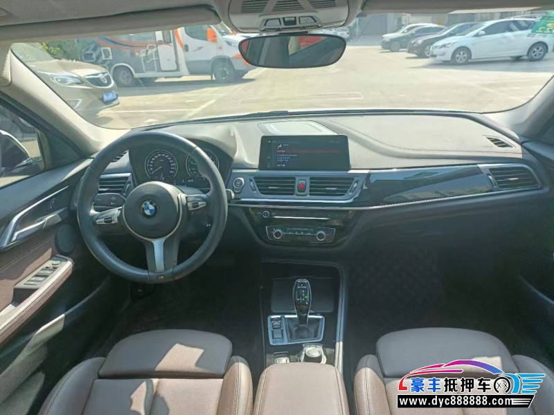 20年宝马1系轿车抵押车出售