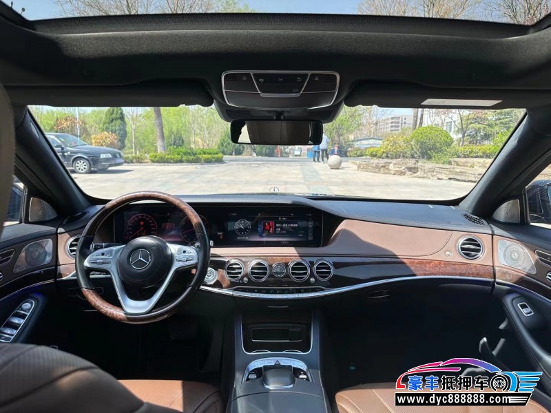 19年奔驰S轿车抵押车出售