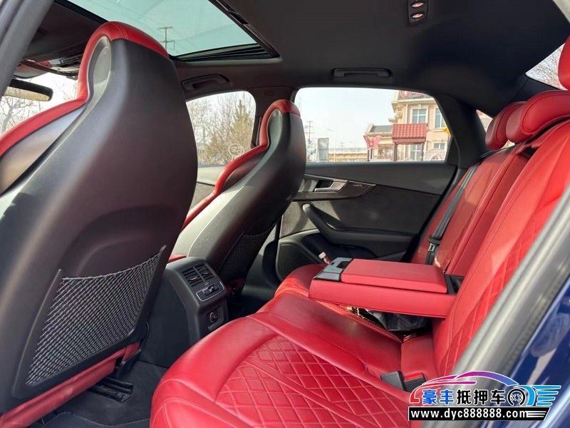 19年奥迪S4轿车抵押车出售