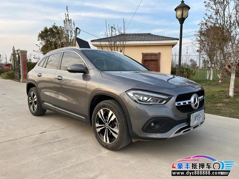 22年奔驰GLA轿车抵押车出售