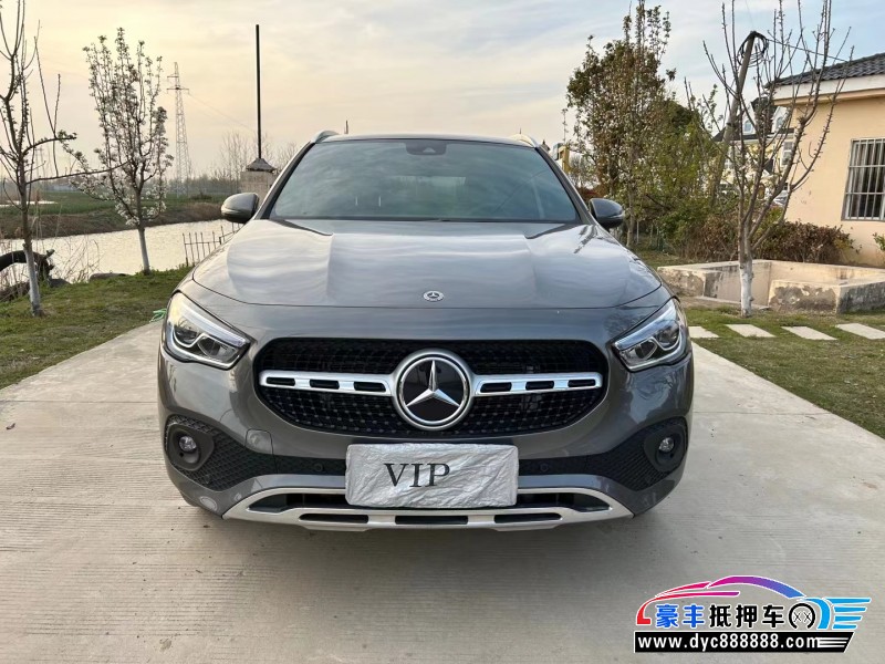 22年奔驰GLA轿车抵押车出售