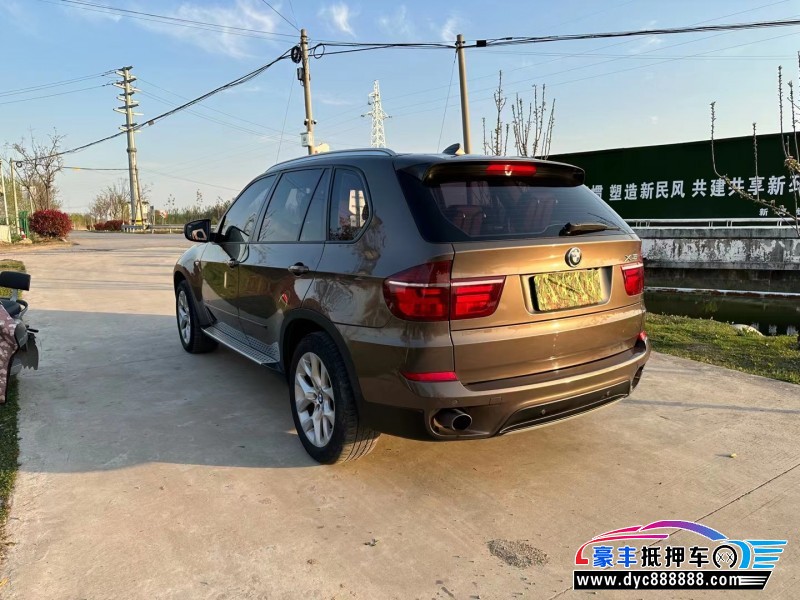 11年宝马X5轿车抵押车出售