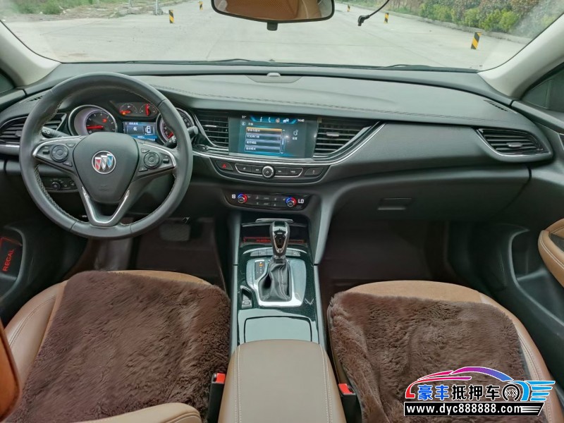 18年别克君威轿车抵押车出售