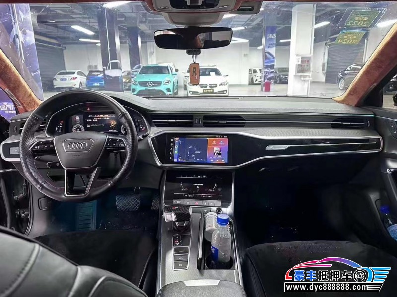 20年奥迪A6轿车抵押车出售