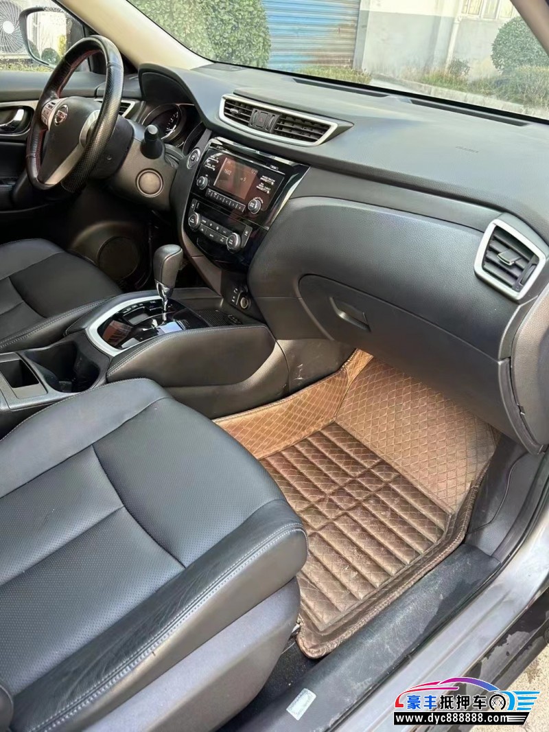 15年日产奇骏轿车抵押车出售