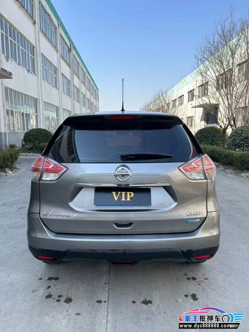 15年日产奇骏轿车抵押车出售