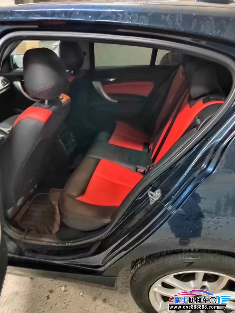 14年宝马1系轿车抵押车出售