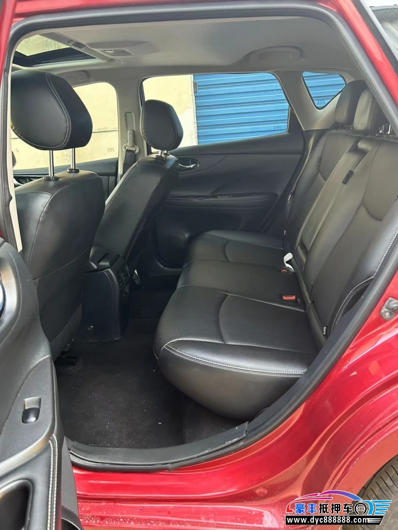 21年日产骐达轿车抵押车出售