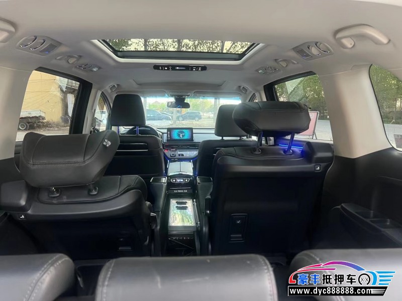 22年本田艾力绅MPV抵押车出售