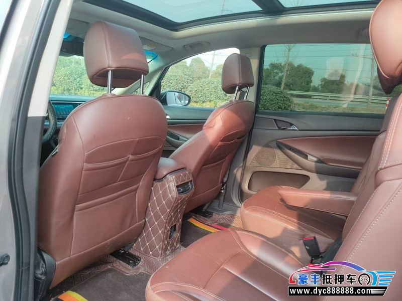 18年别克别克GL6轿车抵押车出售