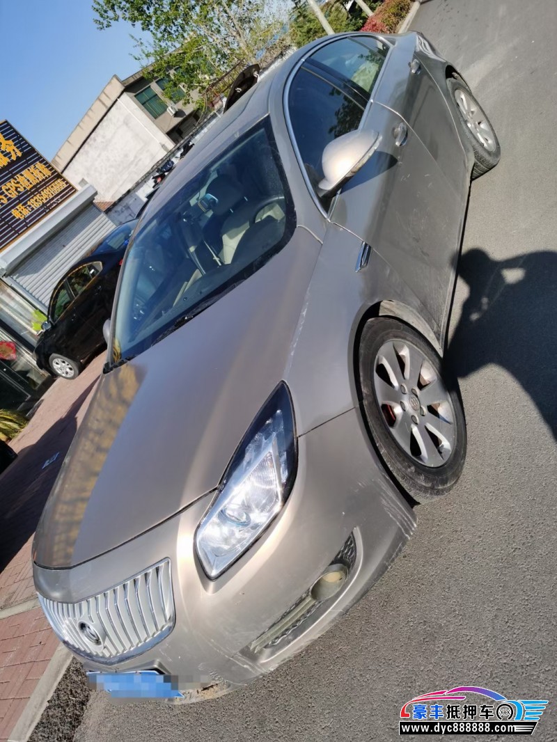 10年别克君威轿车抵押车出售