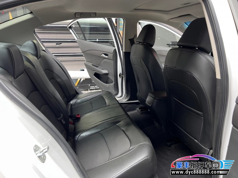 19年雪佛兰科沃兹轿车抵押车出售