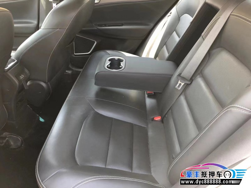 19年吉利帝豪GL轿车抵押车出售