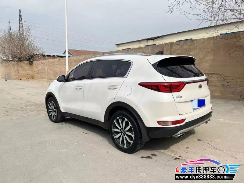 16年起亚KX5轿车抵押车出售