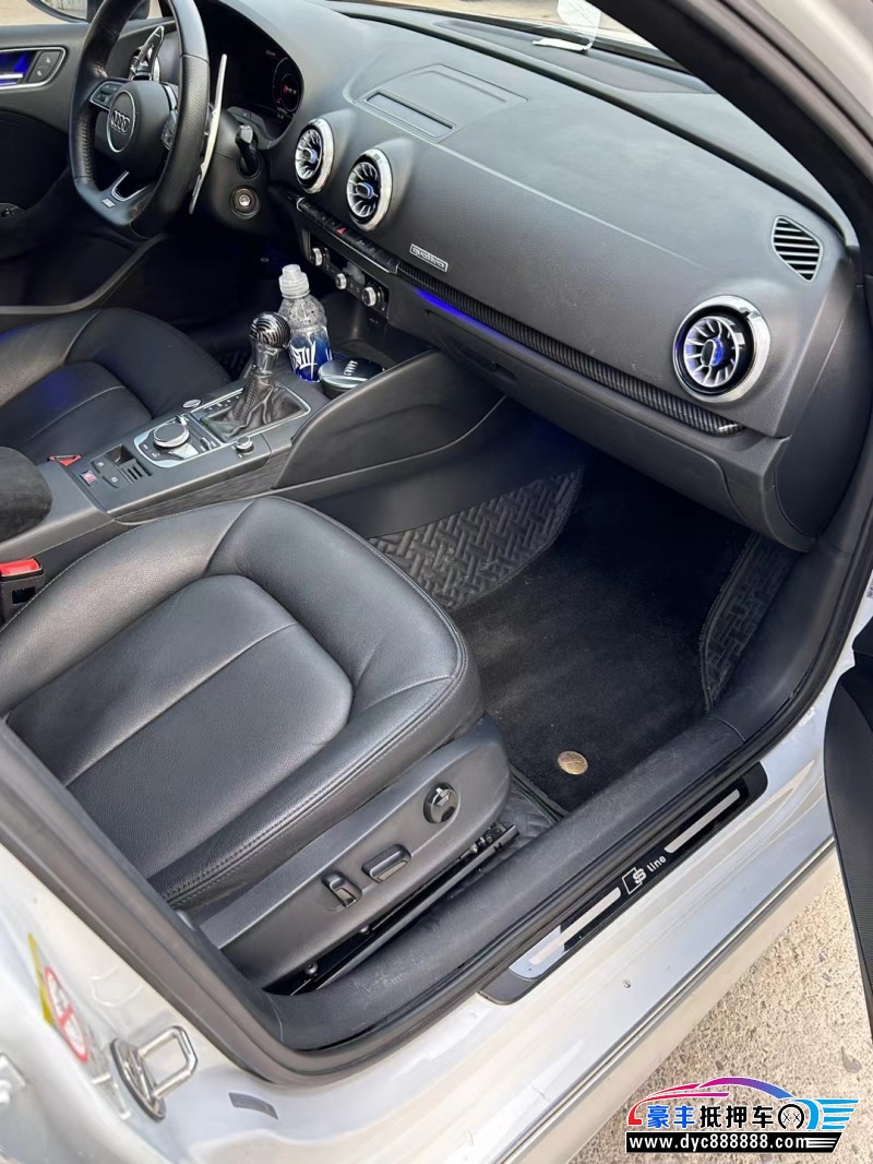 19年奥迪A3轿车抵押车出售