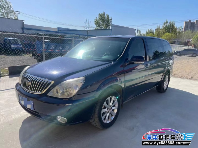 15年别克GL8轿车抵押车出售