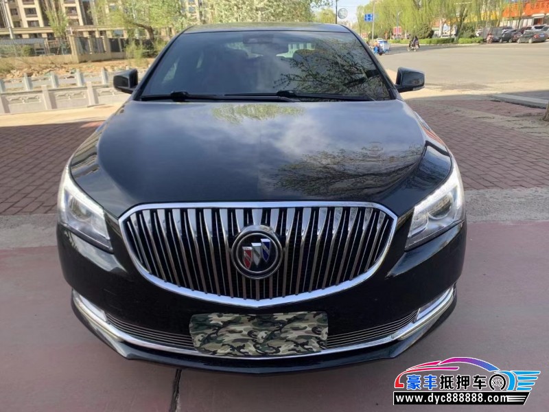 15年别克君越轿车抵押车出售