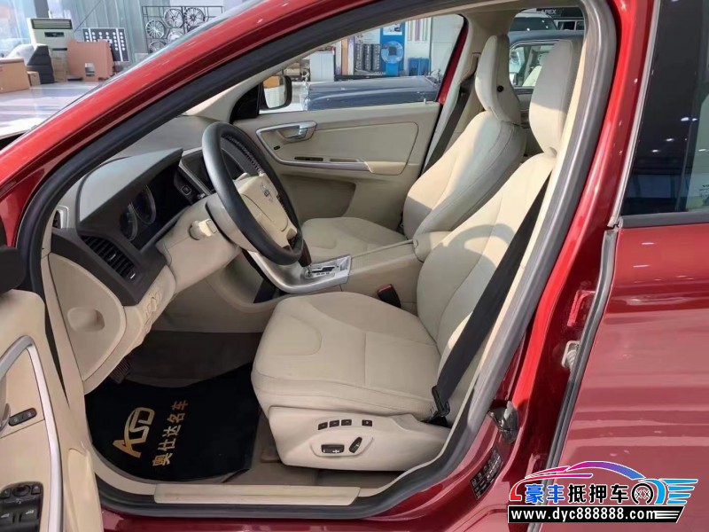 11年沃尔沃XC60SUV抵押车出售