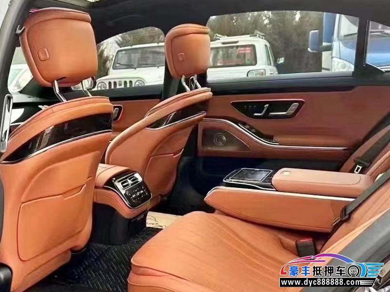 23年奔驰S轿车抵押车出售