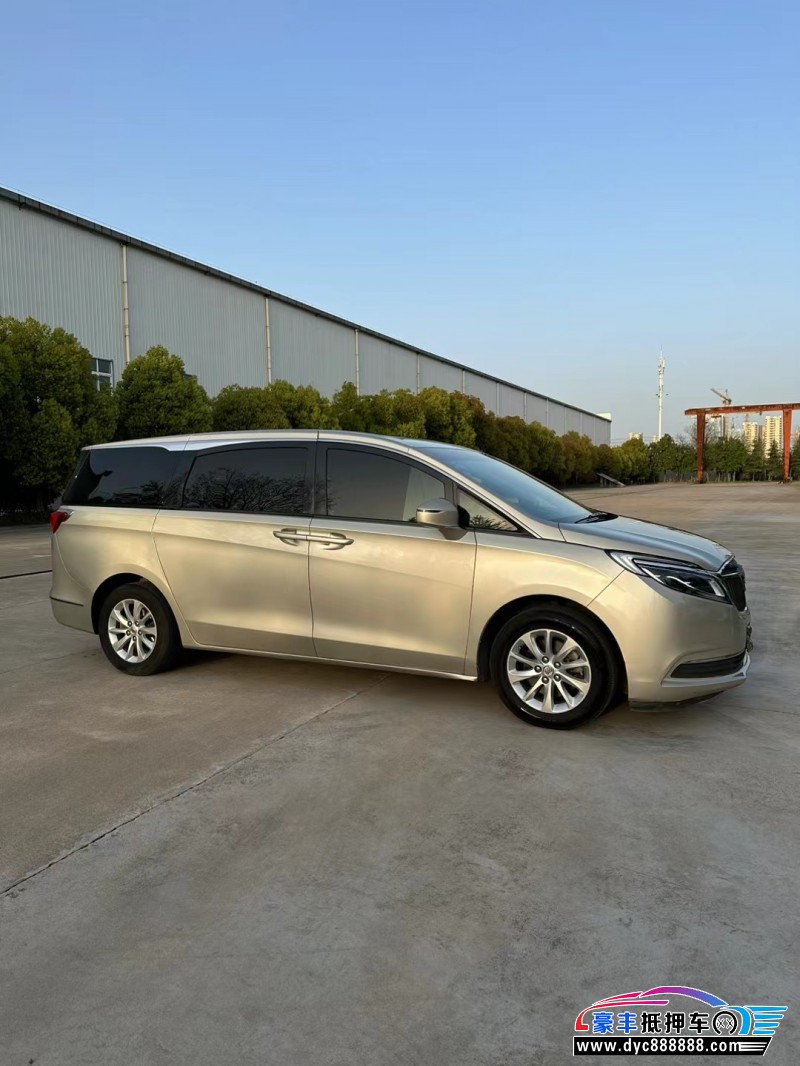 20年别克GL8轿车抵押车出售