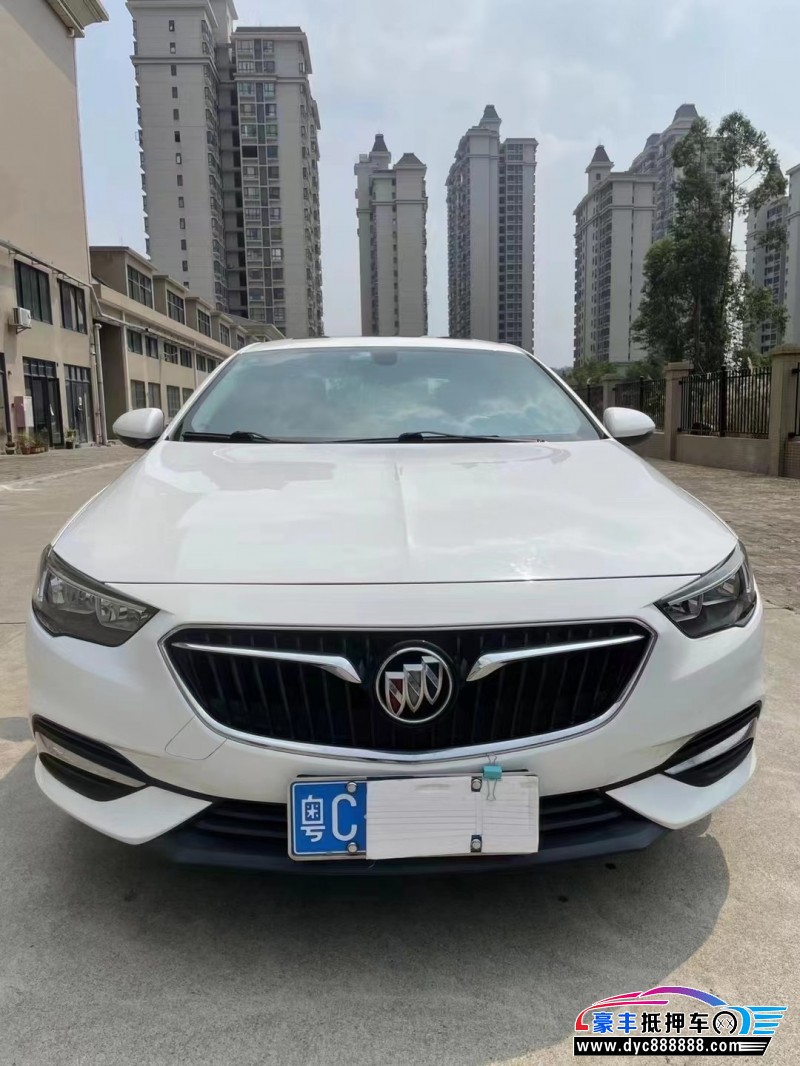 18年别克君威轿车抵押车出售