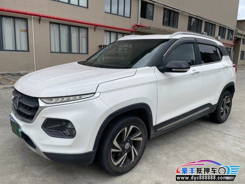 17年宝骏510轿车抵押车出售