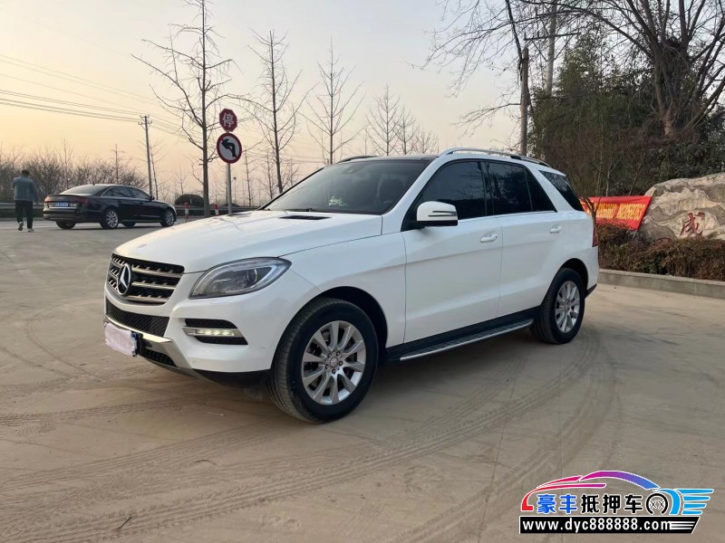 16年奔驰MLSUV抵押车出售