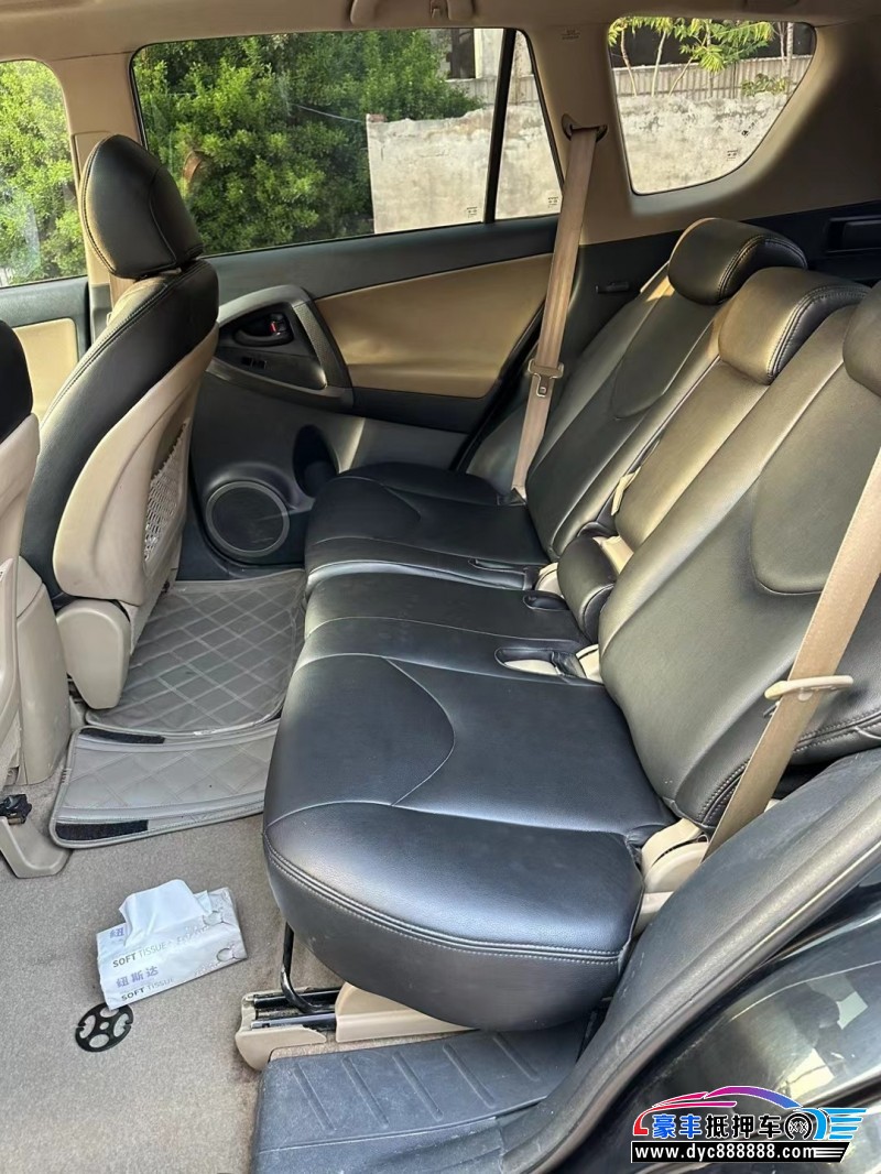 13年丰田RAV4SUV抵押车出售