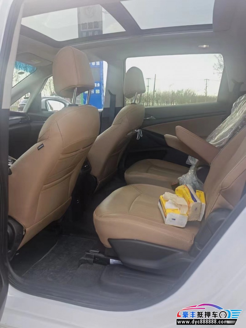 22年别克别克GL6轿车抵押车出售