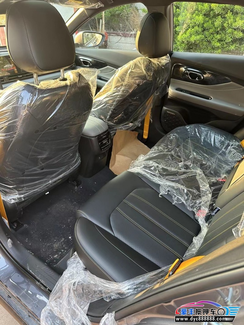 23年传祺影豹轿车抵押车出售