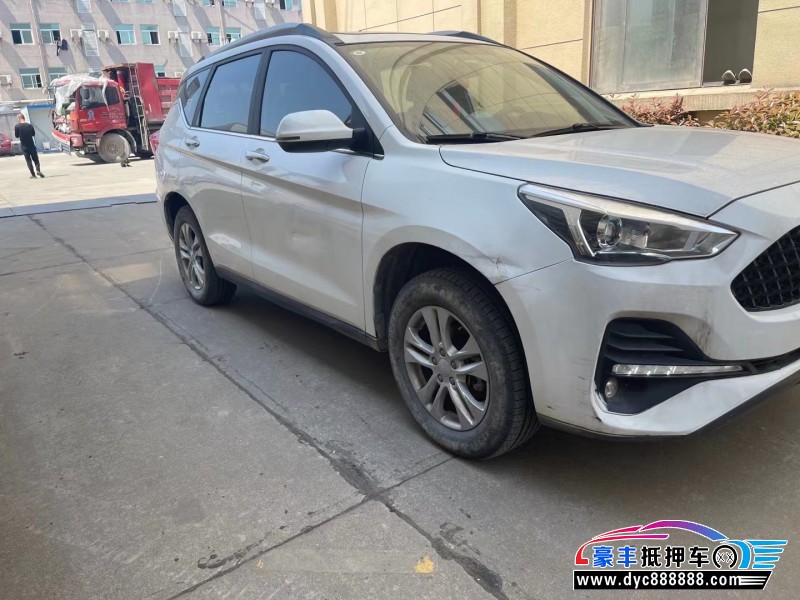 21年长城M6轿车抵押车出售