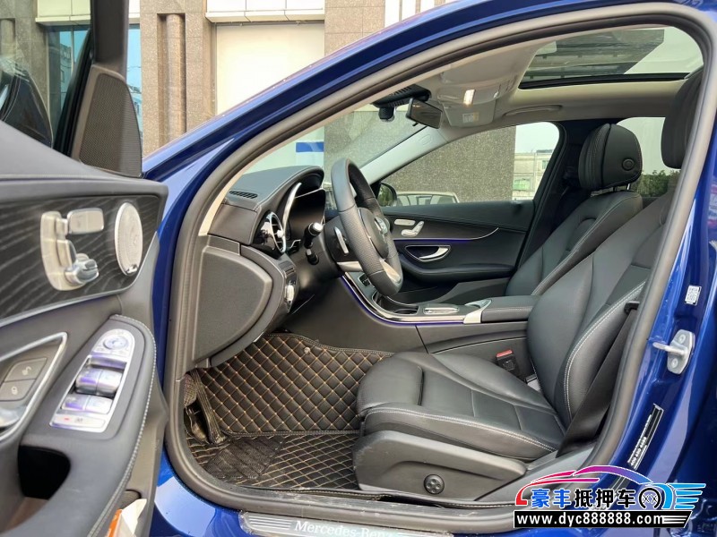 21年奔驰C级轿车抵押车出售