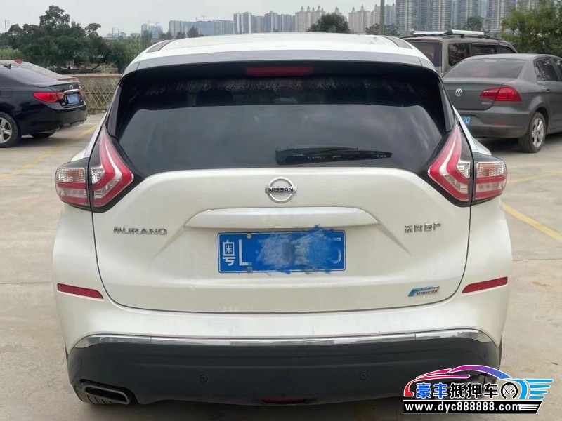 20年日产楼兰(海外)轿车抵押车出售