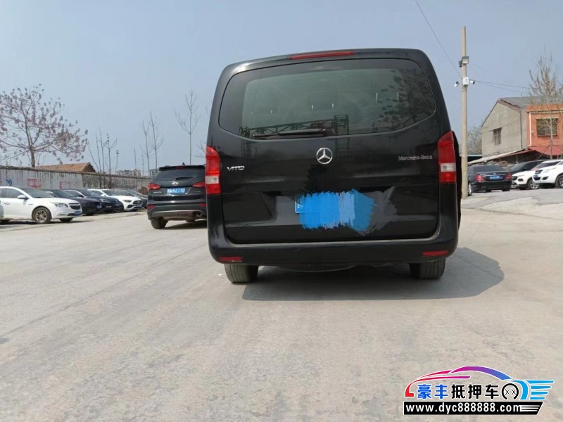 17年奔驰威霆MPV抵押车出售