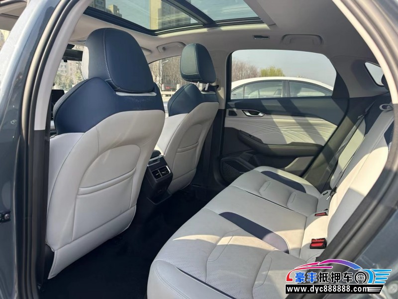 21年吉利星瑞轿车抵押车出售