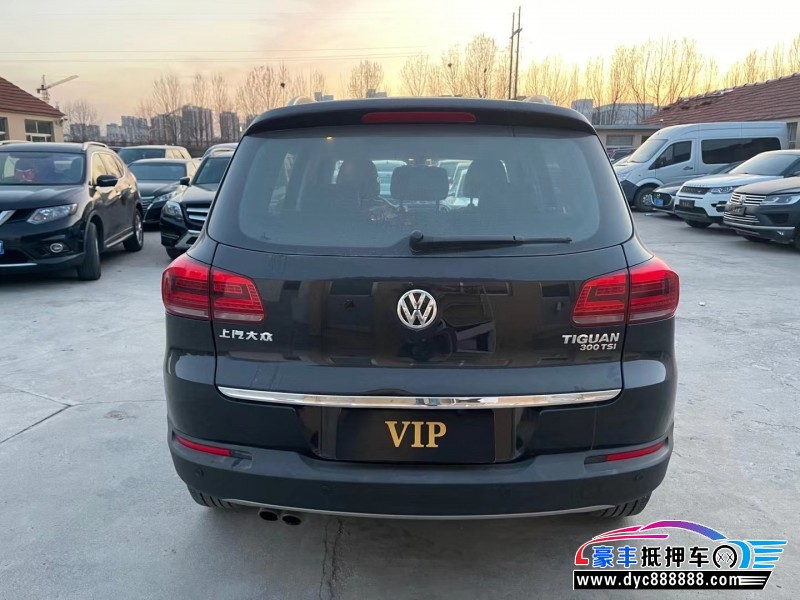 17年大众途观轿车抵押车出售