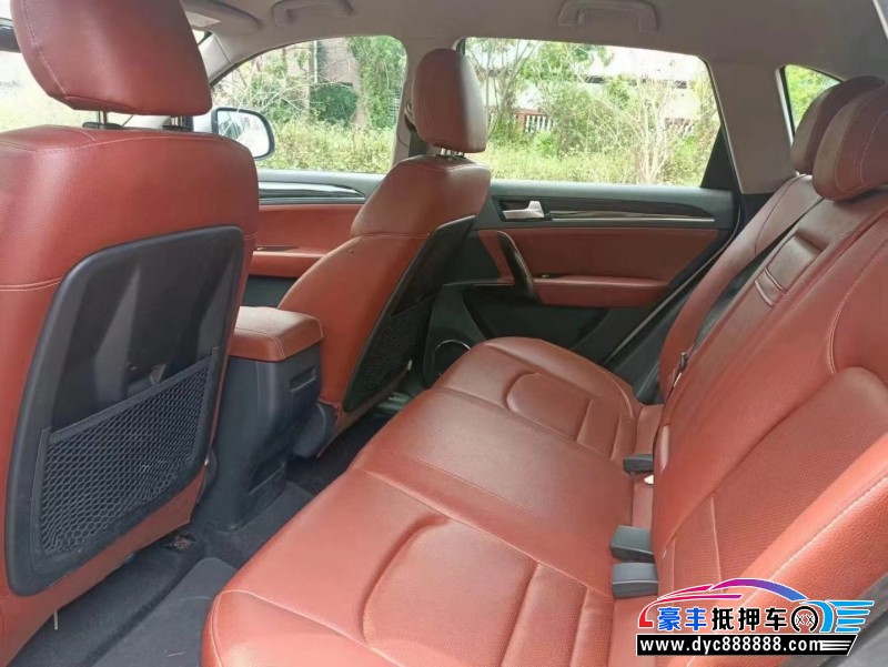 17年众泰T600SUV抵押车出售