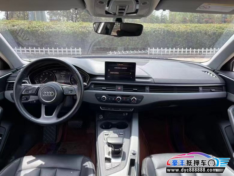 19年奥迪A4轿车抵押车出售