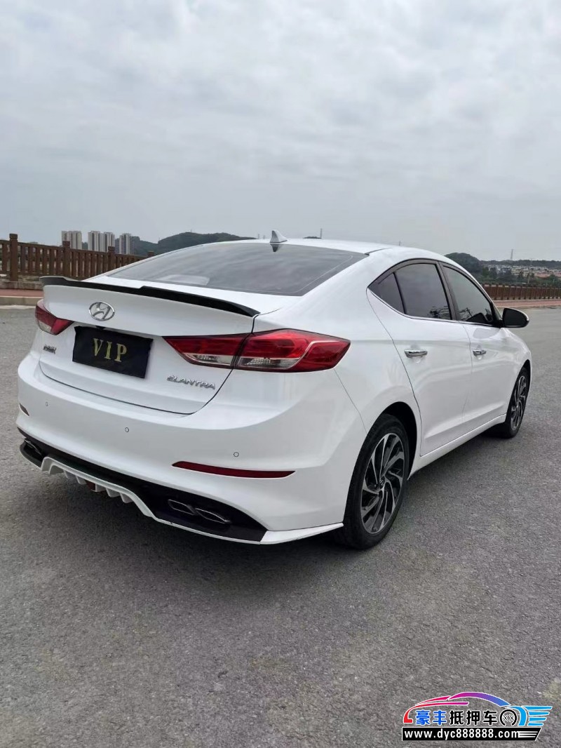 20年现代领动轿车抵押车出售