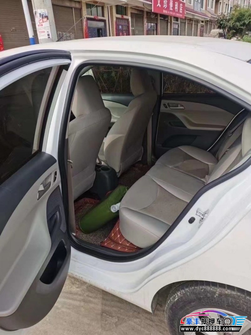 18年雪佛兰赛欧轿车抵押车出售