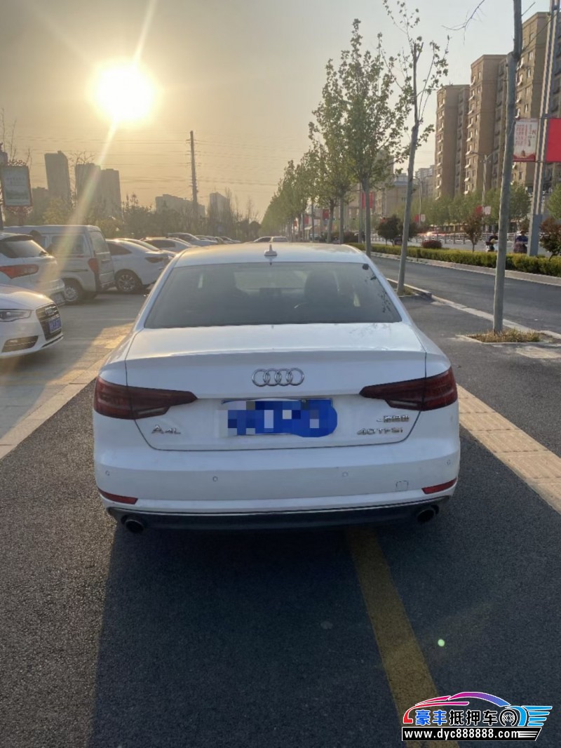 18年奥迪A4轿车抵押车出售