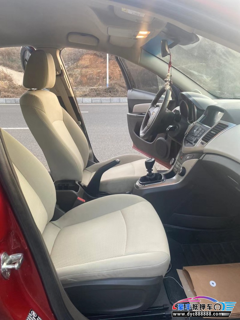 16年雪佛兰科鲁兹轿车抵押车出售