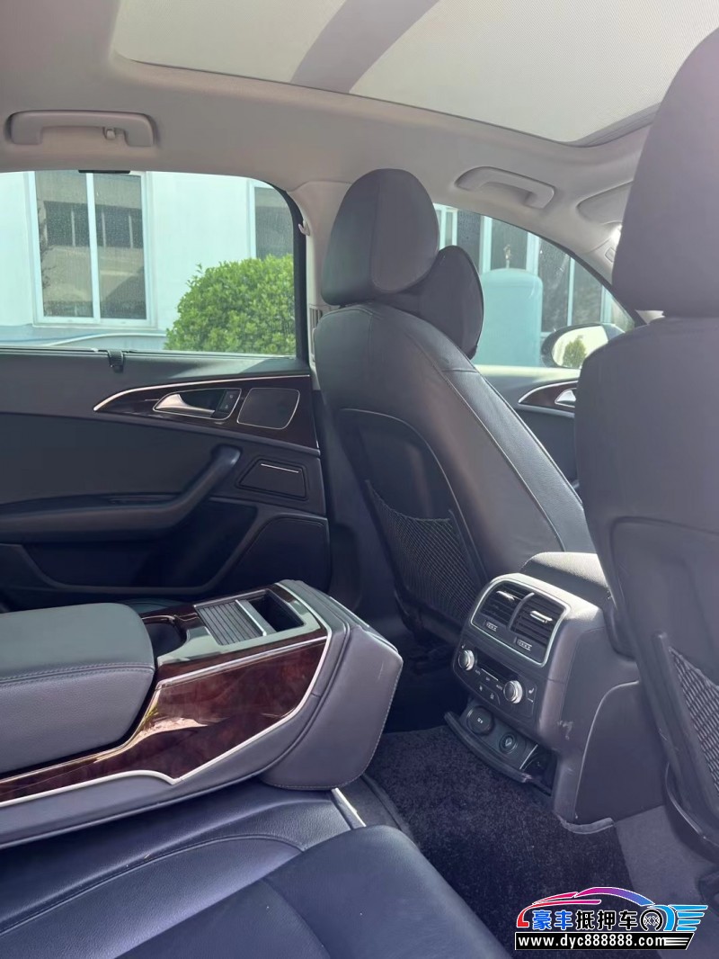 18年奥迪A6轿车抵押车出售