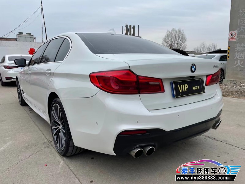 20年宝马5系轿车抵押车出售